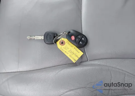 2011 Toyota Highlander Se V6 from USA, damaged, VIN 5TDBK3EH8BS060935